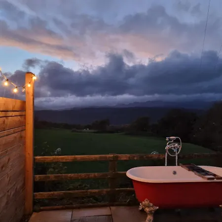 Red Tub Cabin Snowdonia Llanrwst Exterior photo